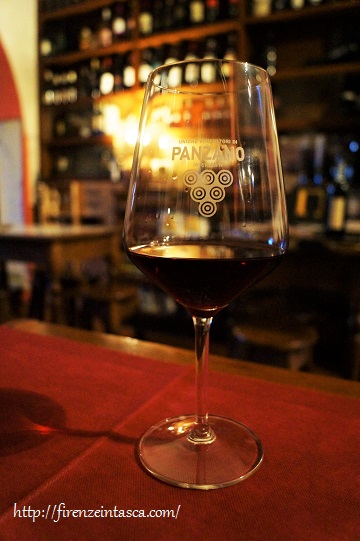 トスカーナのワインの町パンツァーノ