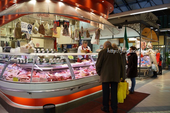 フィレンツェのサンタンブロージョ市場